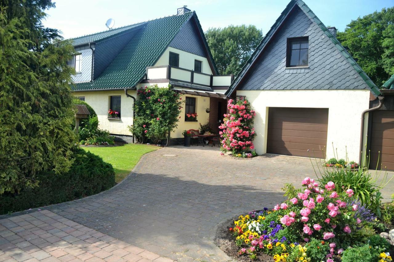 Ferienwohnung 1 Bei Familie Saupe Schaprode Exteriér fotografie